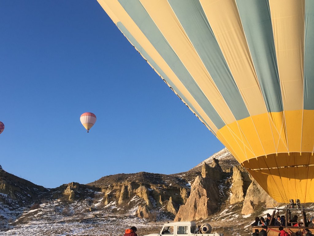 Hot Air Balloon Assistance