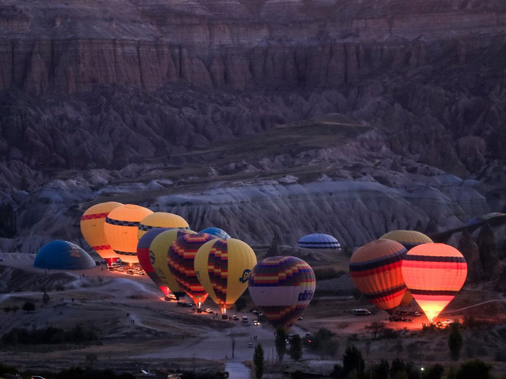 Hot Air Balloon Assistance