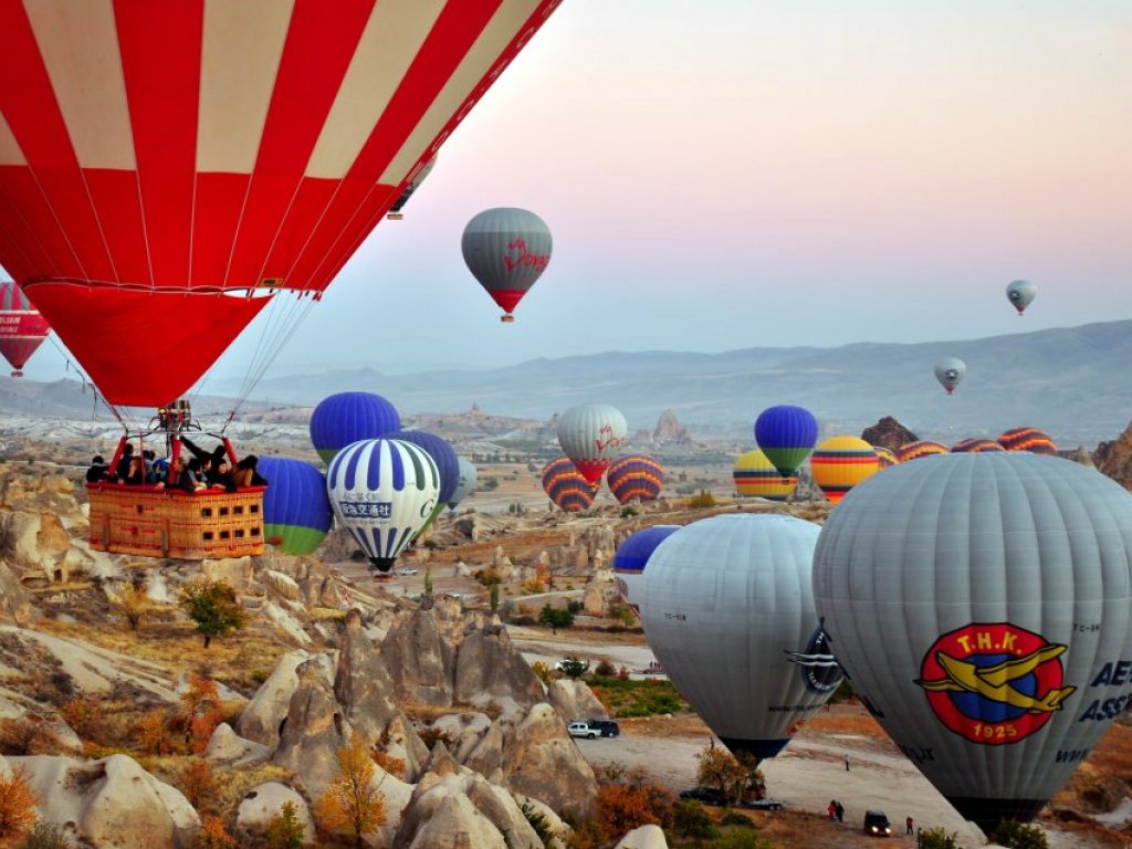 Hot Air Balloon Assistance